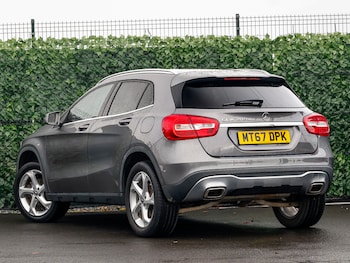 Used Mercedes-Benz GLA 2017 for sale - 76897797: Photo