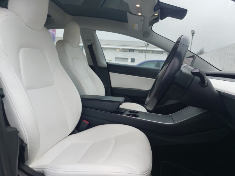 Used Tesla Model 3 2019 for sale - 77299828: Photo 11