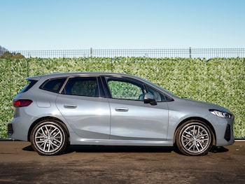 Used BMW 2 Series 2025 for sale - 77536733: Photo