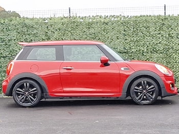 Used MINI Hatch 2018 for sale - 76465415: Photo
