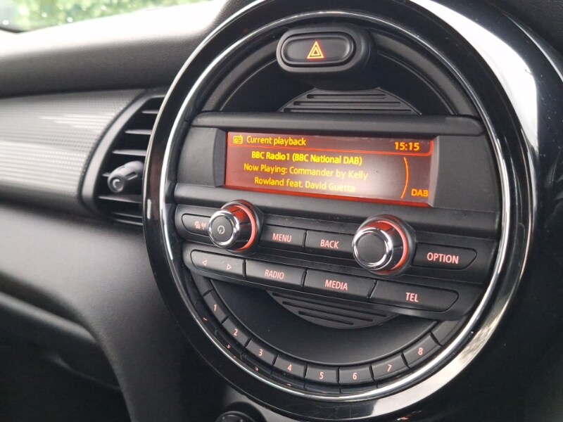 Used MINI Hatch 2018 for sale - 76465415: Photo 8