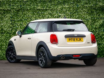 Used MINI Hatch 2018 for sale - 79694808: Photo