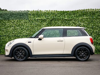 Used MINI Hatch 2018 for sale - 79694808: Photo