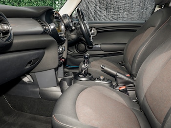 Used MINI Hatch 2017 for sale - 76408275: Photo