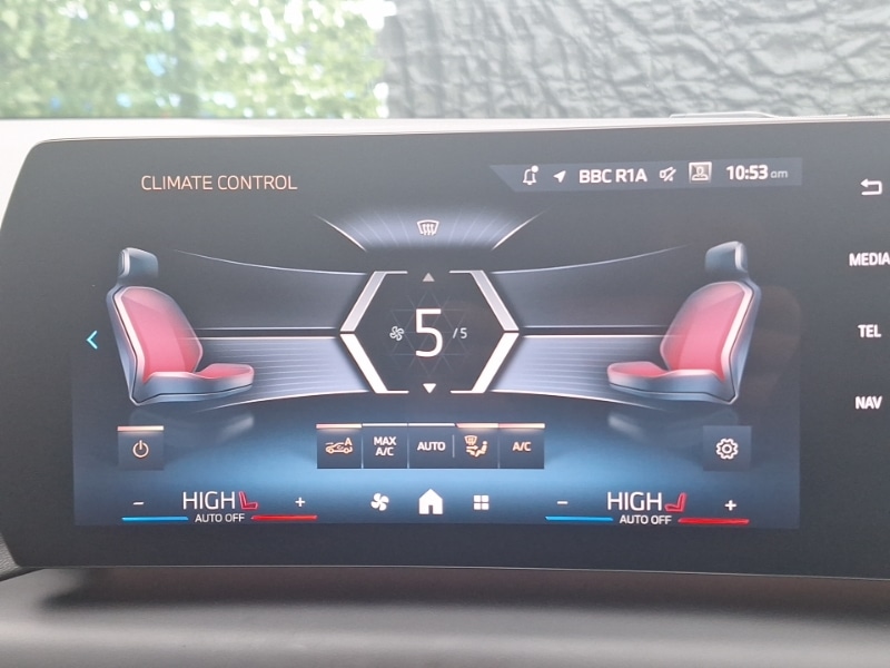 Used BMW 1 Series 2025 for sale - 76925305: Photo 19