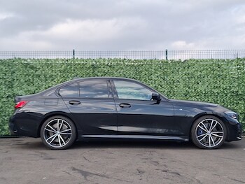 Used BMW 3 Series 2021 for sale - 77891902: Photo