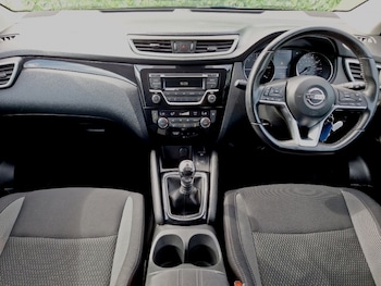 Used Nissan Qashqai 2018 for sale - 78808692: Photo