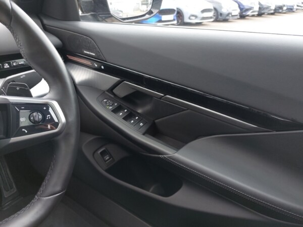 Used BMW 5 Series 2024 for sale - 76272015: Photo 18