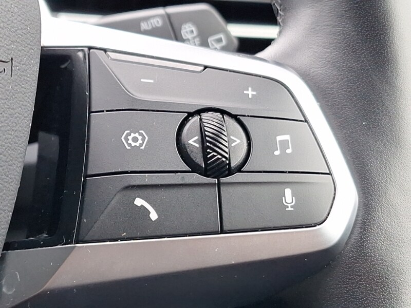 Used BMW iX1 2023 for sale - 76258160: Photo 17