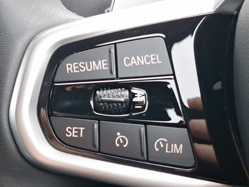 Used BMW 3 Series 2025 for sale - 77611164: Photo 18