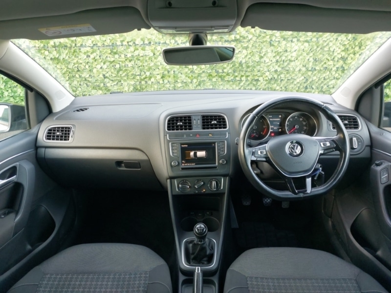 Used Volkswagen Polo 2017 for sale - 76602561: Photo 4