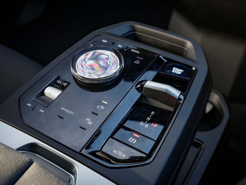 Used BMW iX 2025 for sale - 76397420: Photo 10