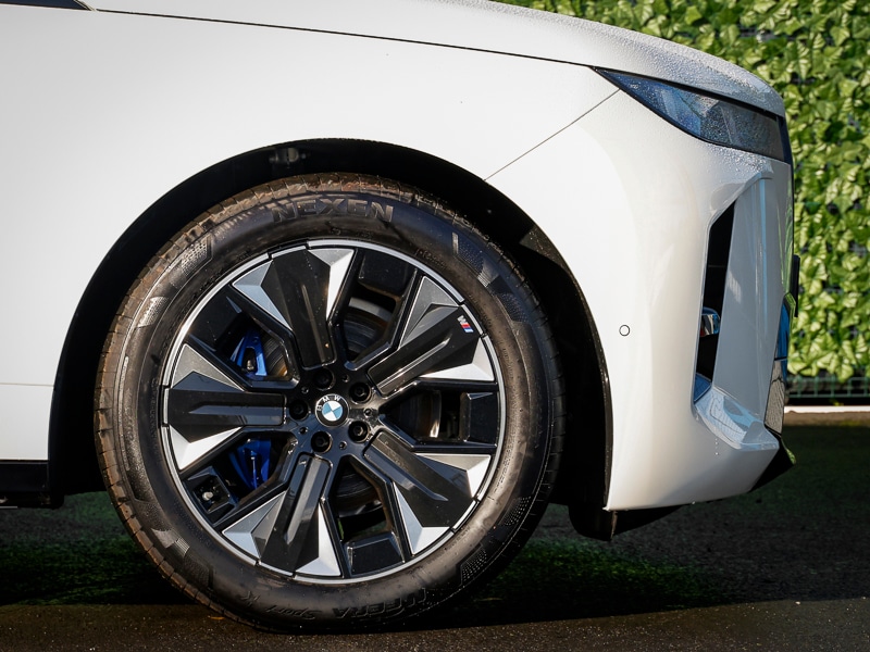 Used BMW iX 2025 for sale - 76397420: Photo 14