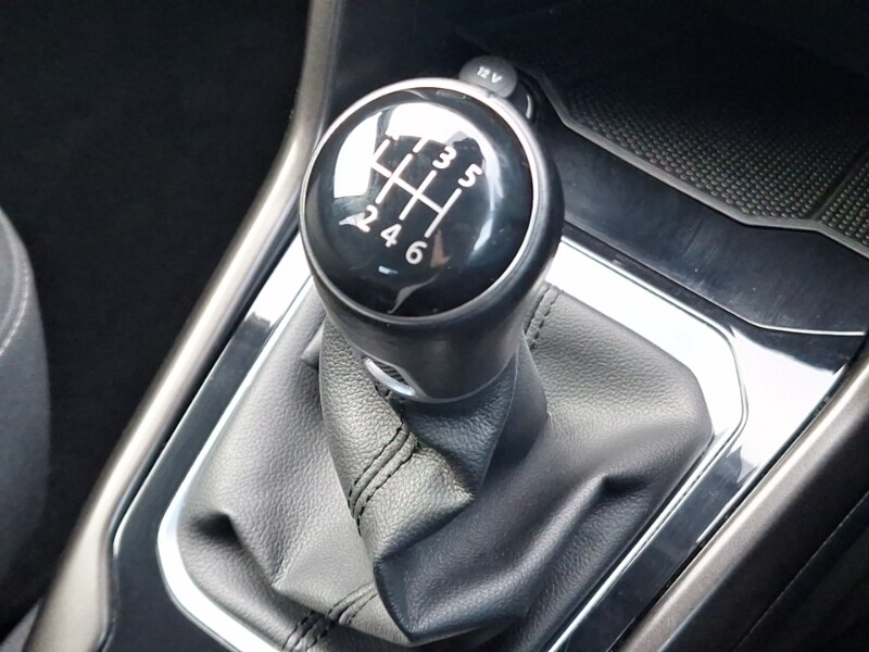 Used Volkswagen T-Roc 2019 for sale - 77816055: Photo 10