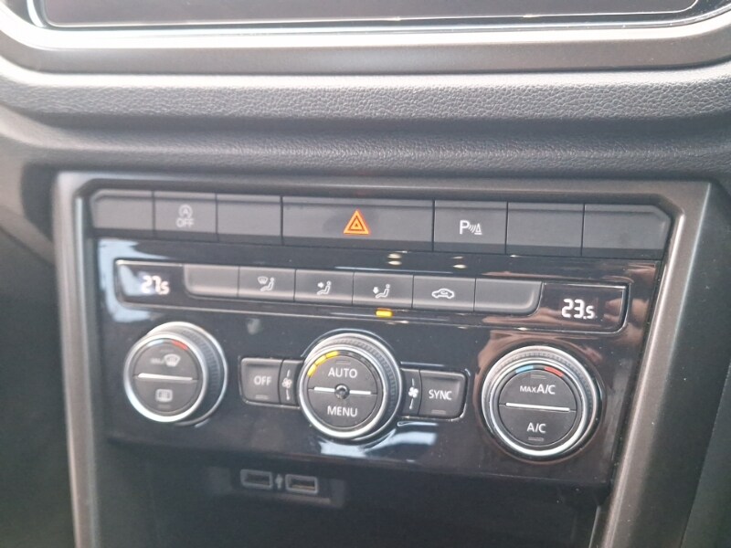 Used Volkswagen T-Roc 2019 for sale - 77816055: Photo 19