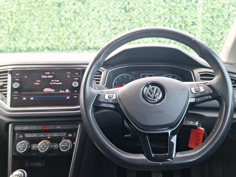 Used Volkswagen T-Roc 2019 for sale - 77816055: Photo 5