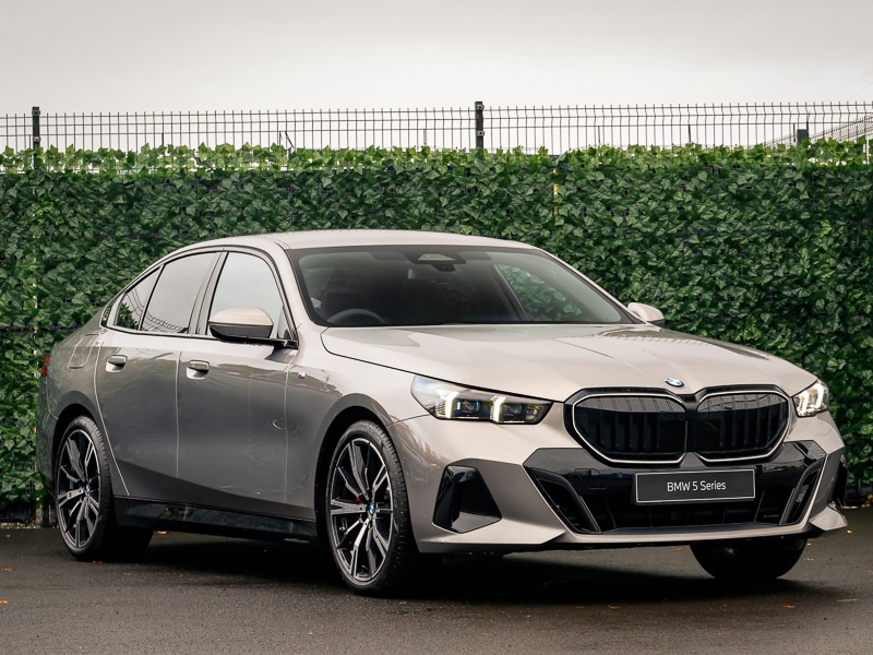 Used BMW 5 Series 2025 for sale - 76484156: Photo 1