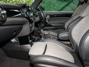 Used MINI Hatch 2022 for sale - 79694799: Photo