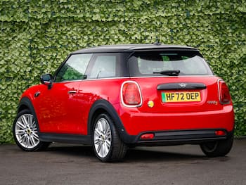 Used MINI Hatch 2022 for sale - 79694799: Photo