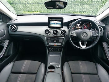 Used Mercedes-Benz GLA 2019 for sale - 77371430: Photo