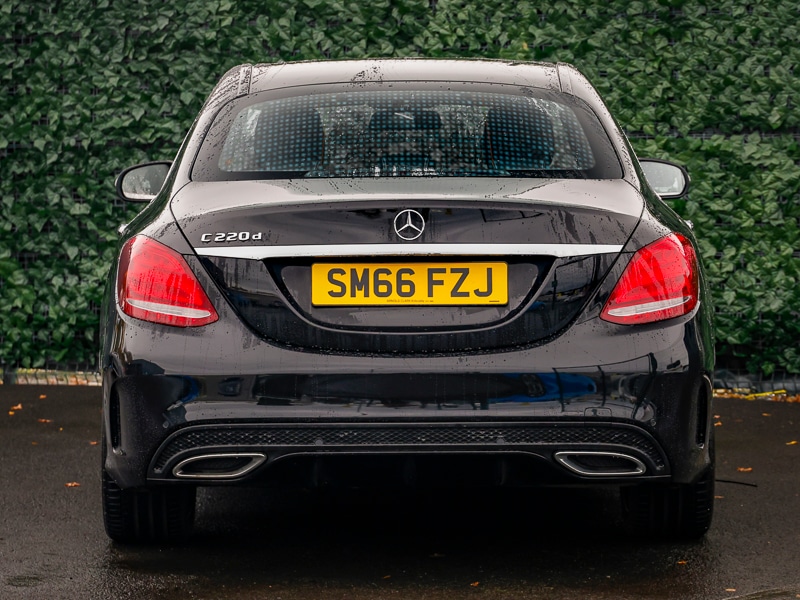 Used Mercedes-Benz C Class 2016 for sale - 76696192: Photo 8