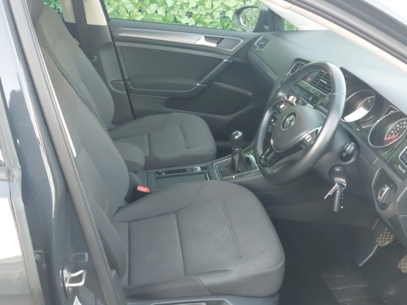 Used Volkswagen Golf 2020 for sale - 76643923: Photo 6