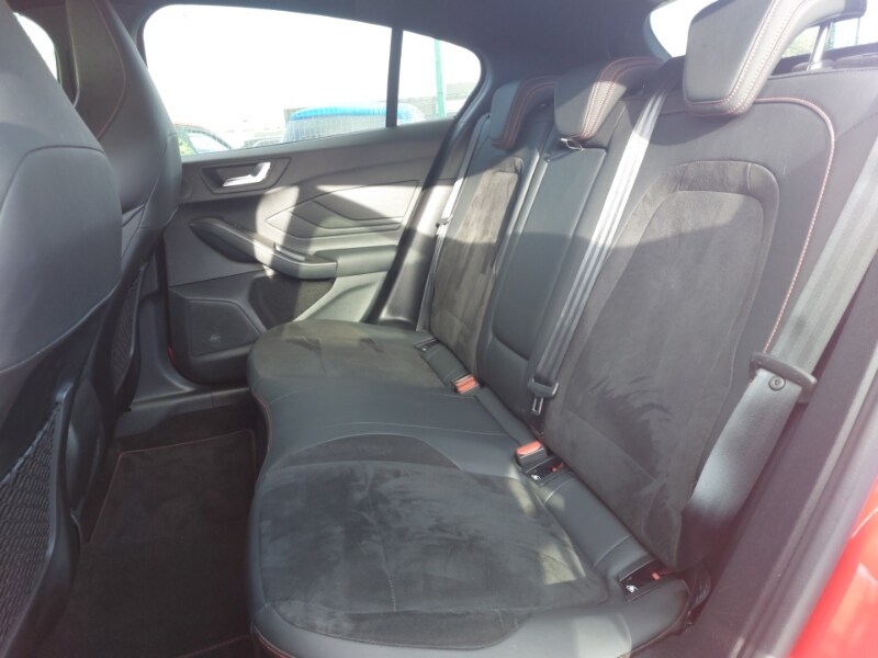 Used Ford Focus 2023 for sale - 78054799: Photo 12