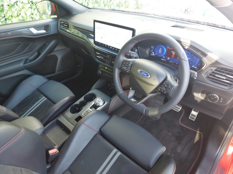 Used Ford Focus 2023 for sale - 78054799: Photo 6