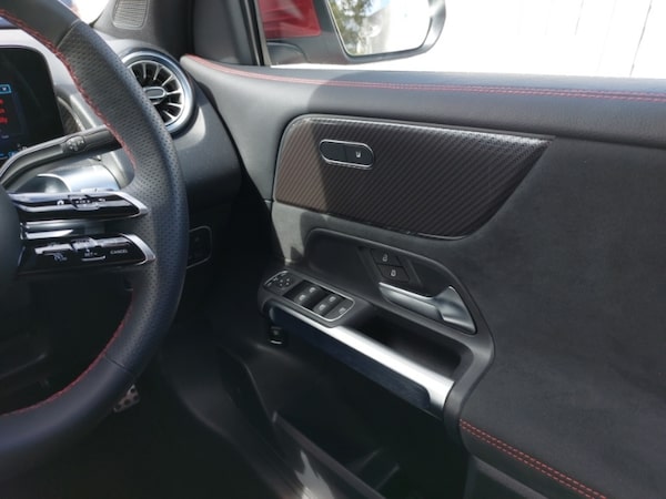 Used Mercedes-Benz GLB 2024 for sale - 75706893: Photo 11