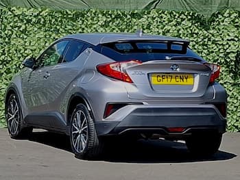 Used Toyota C-HR 2017 for sale - 79686330: Photo
