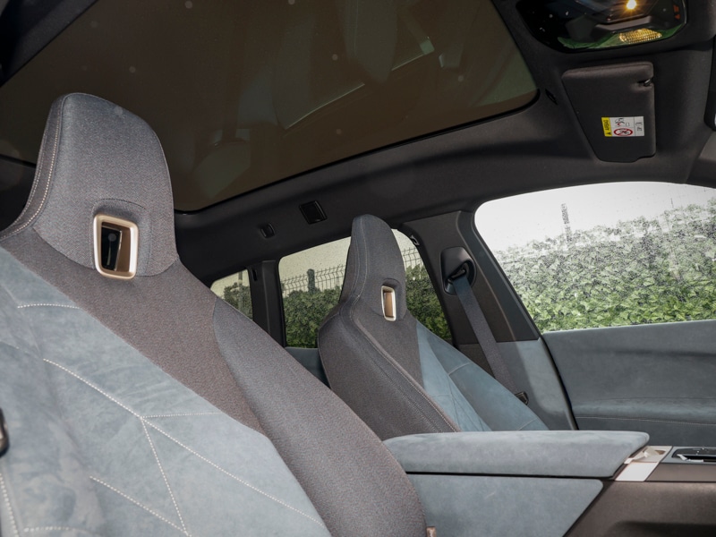 Used BMW iX 2025 for sale - 76408113: Photo 11