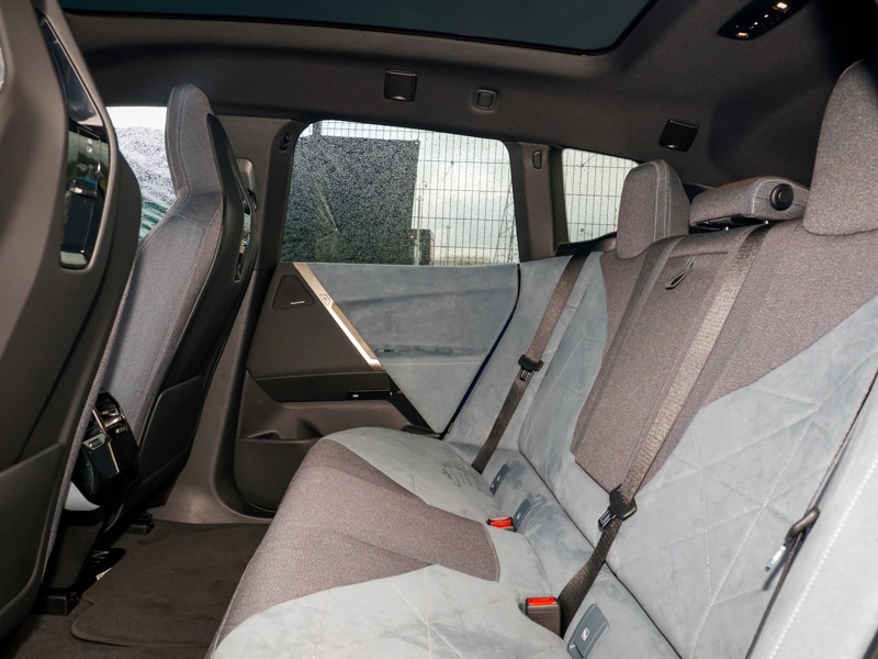 Used BMW iX 2025 for sale - 76408113: Photo 12