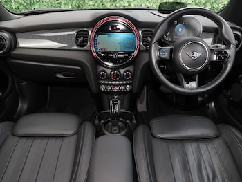 Used MINI Hatch 2021 for sale - 76213310: Photo