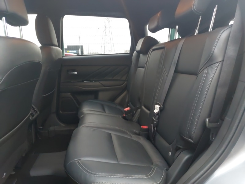 Used Mitsubishi Outlander 2020 for sale - 77405125: Photo 12