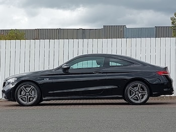 Used Mercedes-Benz C-Class 2019 for sale - 75976768: Photo 2