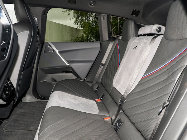 Used BMW iX 2025 for sale - 76054415: Photo 12