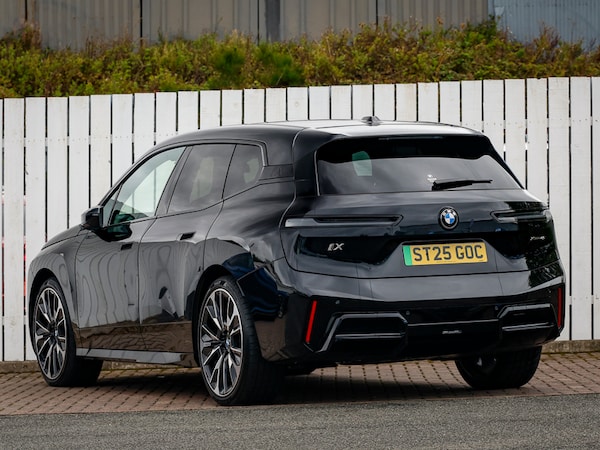 Used BMW iX 2025 for sale - 76054415: Photo 3