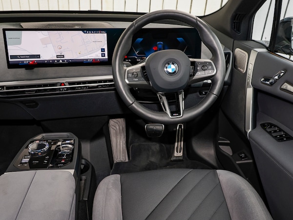Used BMW iX 2025 for sale - 76054415: Photo 5