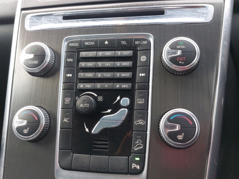 Used Volvo XC60 2015 for sale - 77169343: Photo 19