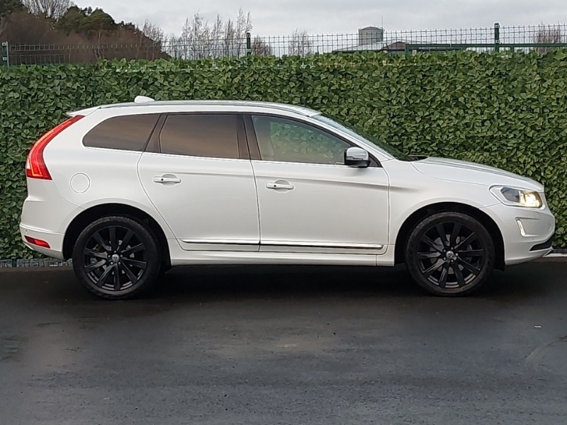 Used Volvo XC60 2015 for sale - 77169343: Photo 2