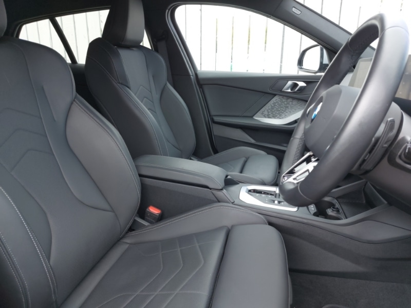 Used BMW 1 Series 2025 for sale - 76502423: Photo 11