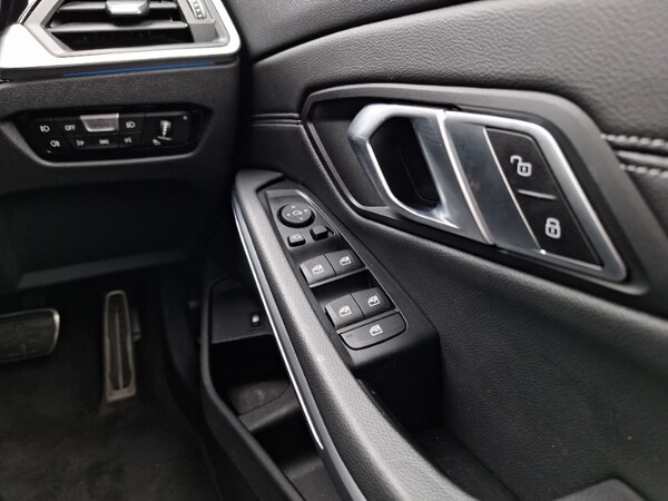 Used BMW 3 Series 2019 for sale - 75989165: Photo 19