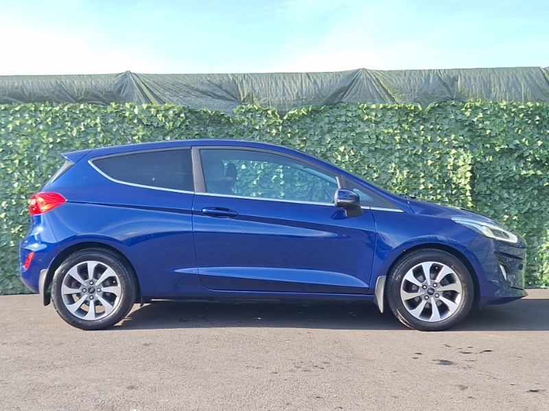 Used Ford Fiesta 2017 for sale - 78169747: Photo 2