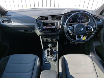 Used Volkswagen Tiguan 2016 for sale - 75686723: Photo