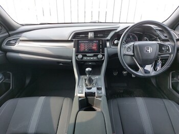 Used Honda Civic 2019 for sale - 75530789: Photo
