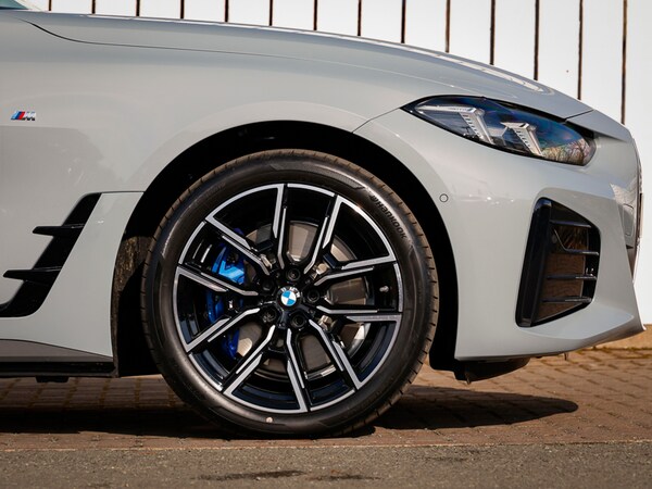 Used BMW i4 2025 for sale - 74085226: Photo 14