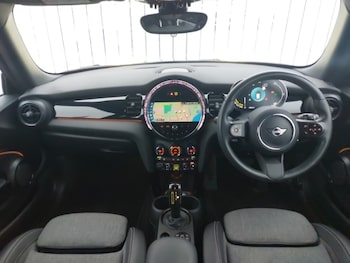 Used MINI Hatch 2023 for sale - 77299915: Photo