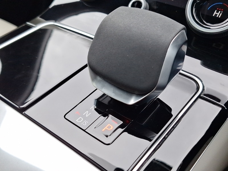 Used Land Rover Range Rover Velar 2022 for sale - 76325805: Photo 10