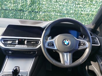 Used BMW 3 Series 2022 for sale - 77891901: Photo