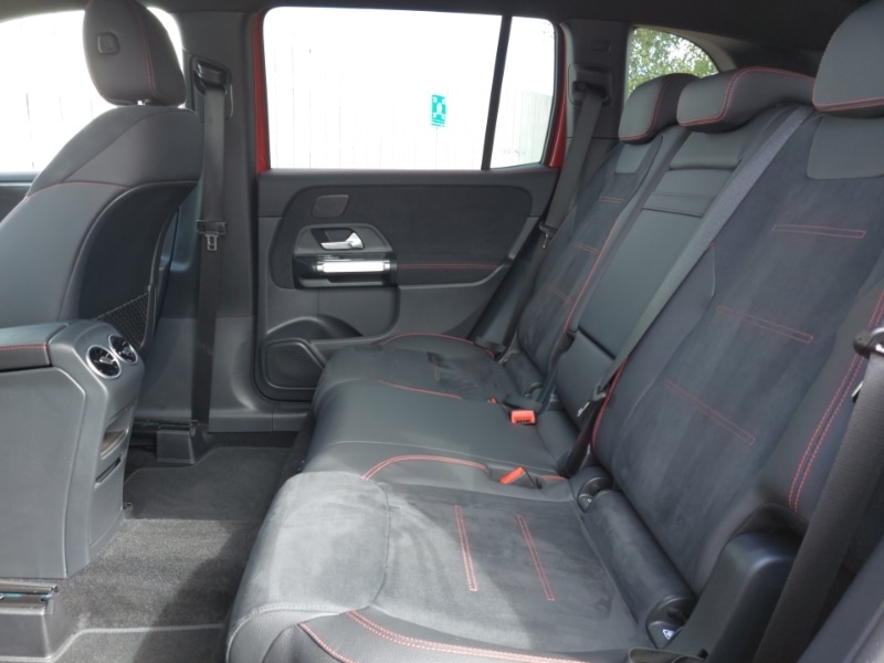 Used Mercedes-Benz GLB 2024 for sale - 76683547: Photo 12